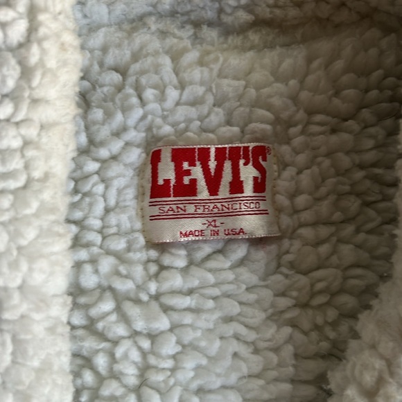 Vintage Levi jacket! Sherpa lined - Picture 2 of 4